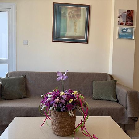 Terpsithea Apartments Ayia Napa Bagian luar foto