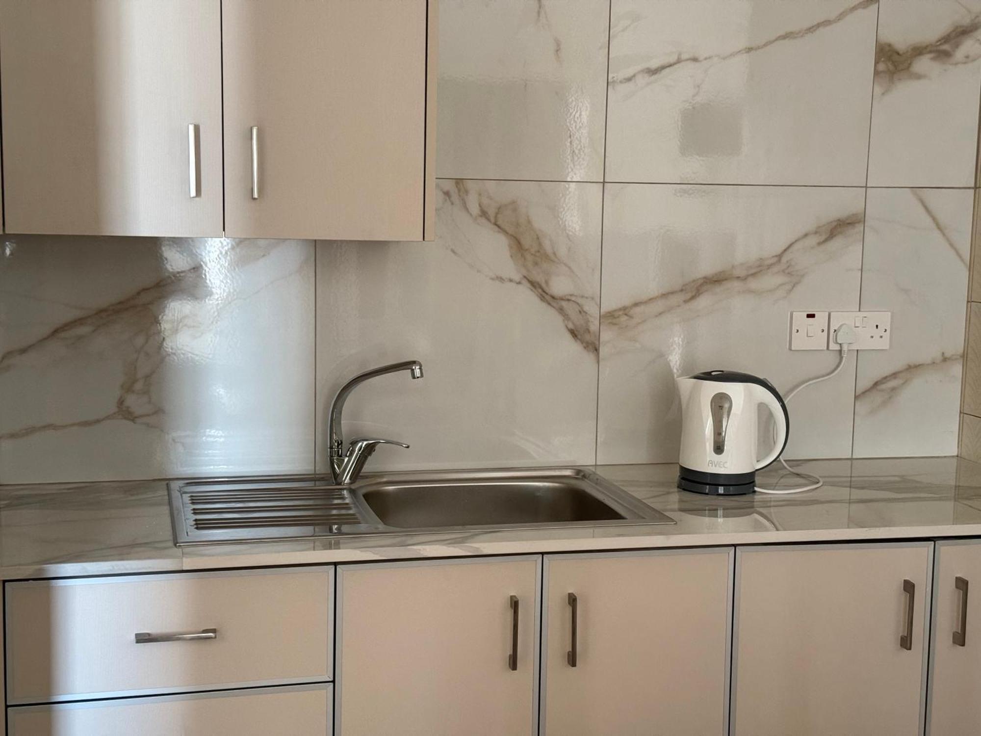 Terpsithea Apartments Ayia Napa Bagian luar foto
