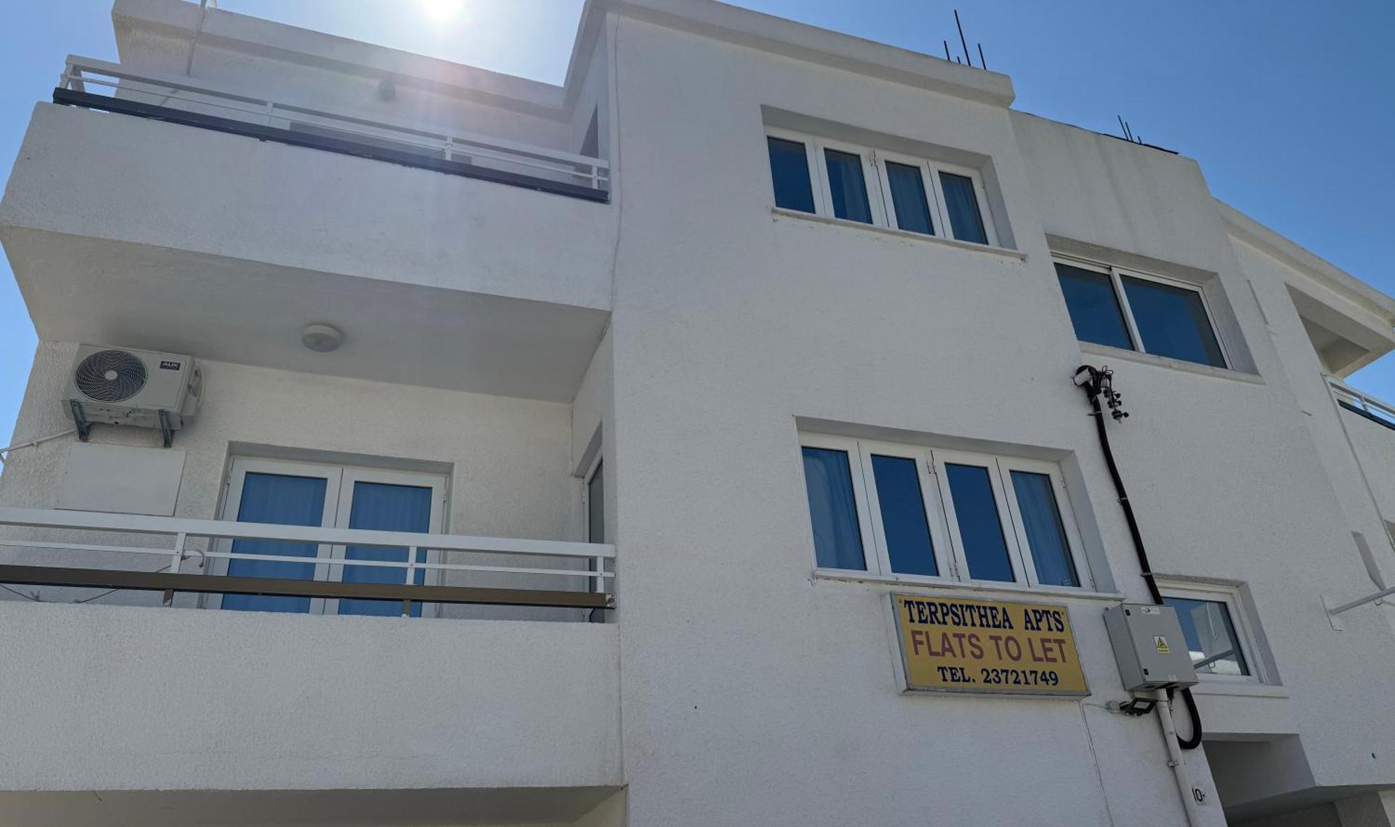 Terpsithea Apartments Ayia Napa Bagian luar foto